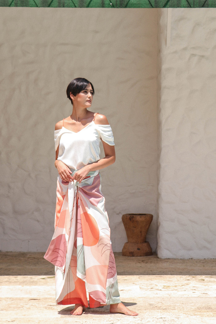 Blusa mangas caídas cordón Diana Taborda